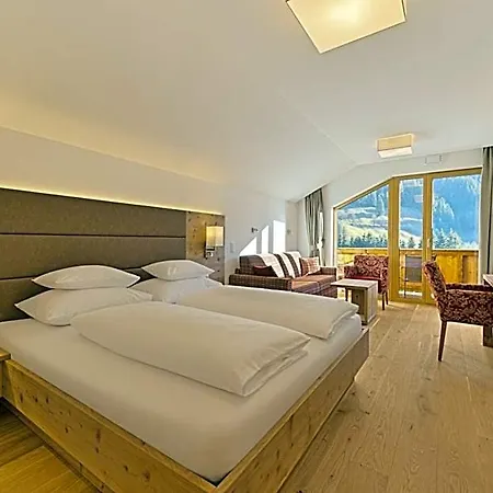 Hotel Kristall