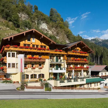 Hotel Kristall 4*