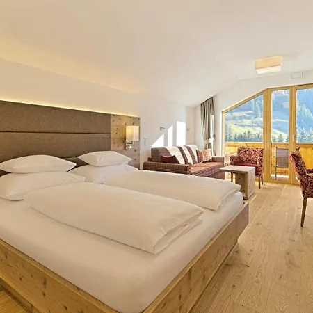 Hotel Kristall 4* Grossarl
