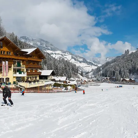 Kristall מלון גרוסארל