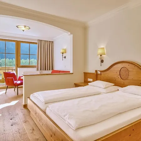Hotel Kristall Hotel