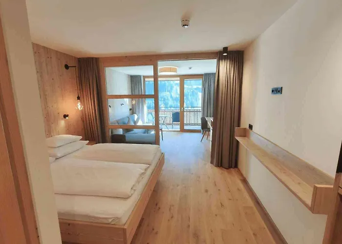 Kristall Hotell